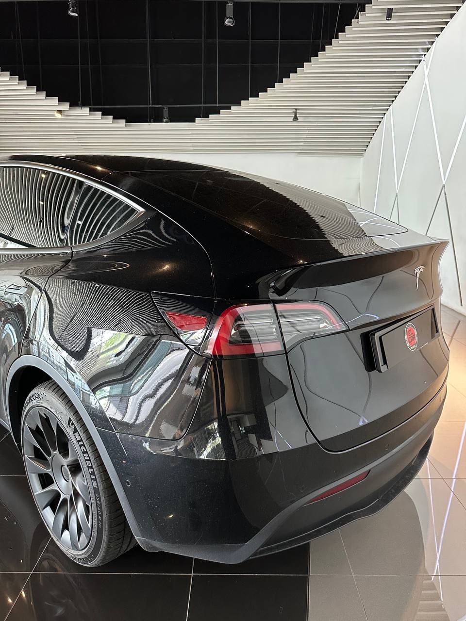 23551908-5114-483b-bc69-4d45a07b55c6