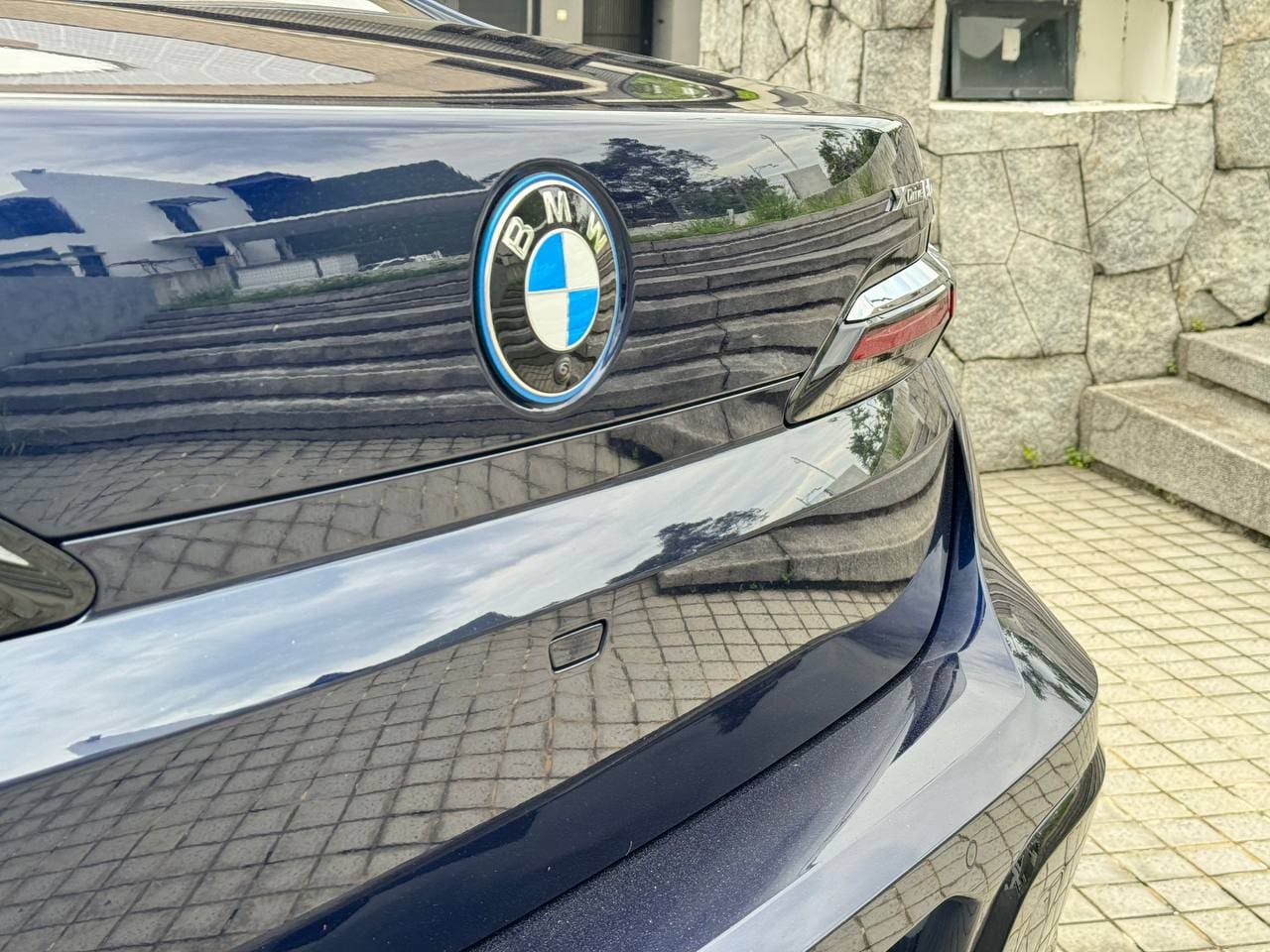 3fc8525a-2ddb-4083-9474-c75a00b7f8d4