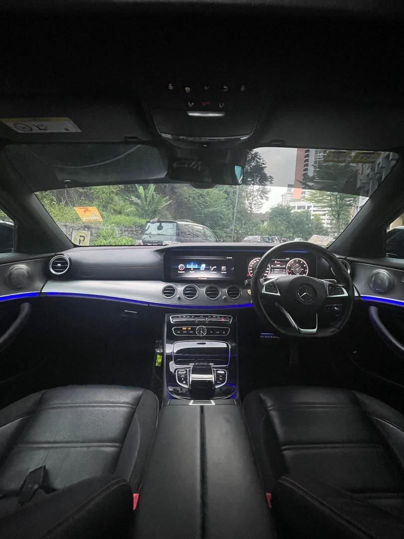 5ee903eb-3561-4430-bdce-02f98acb9579