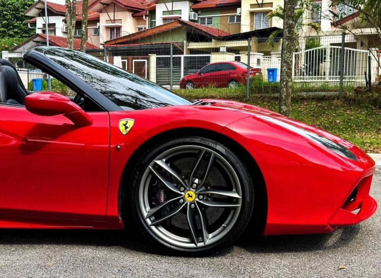 6cace51a-c38b-4ba5-86a2-8be9a496ff67