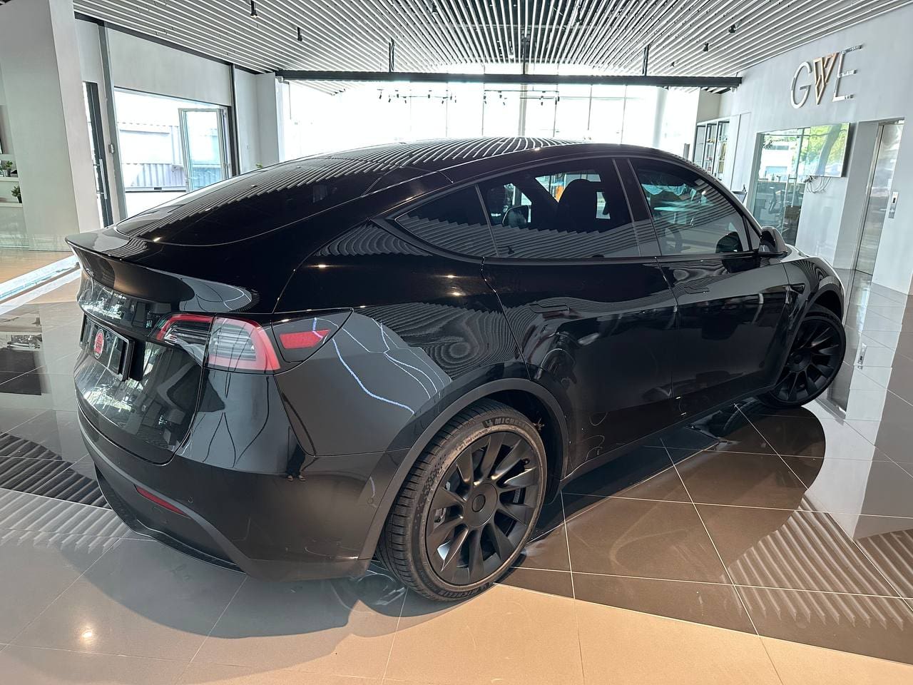 9959ec69-146c-48f7-8c91-60b951279a8a