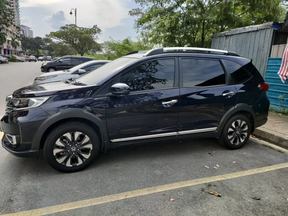 MPV Rental Honda BRV