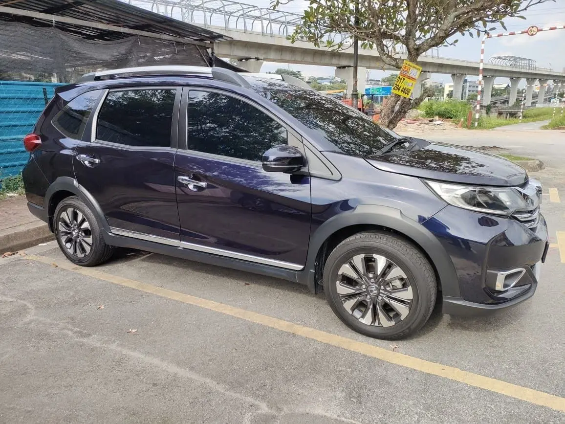 MPV Rental Honda BRV