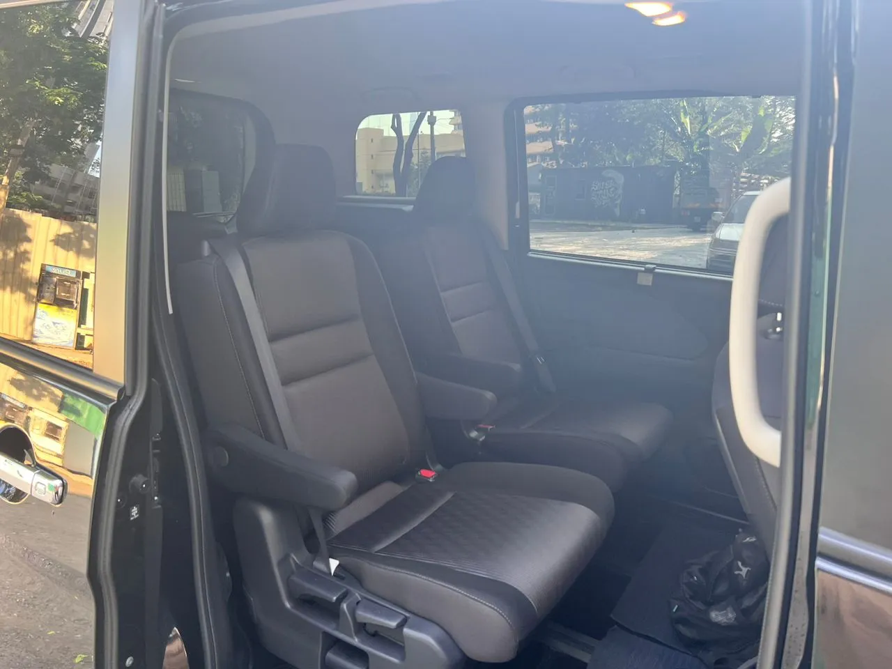 Nissan Serena For Rent