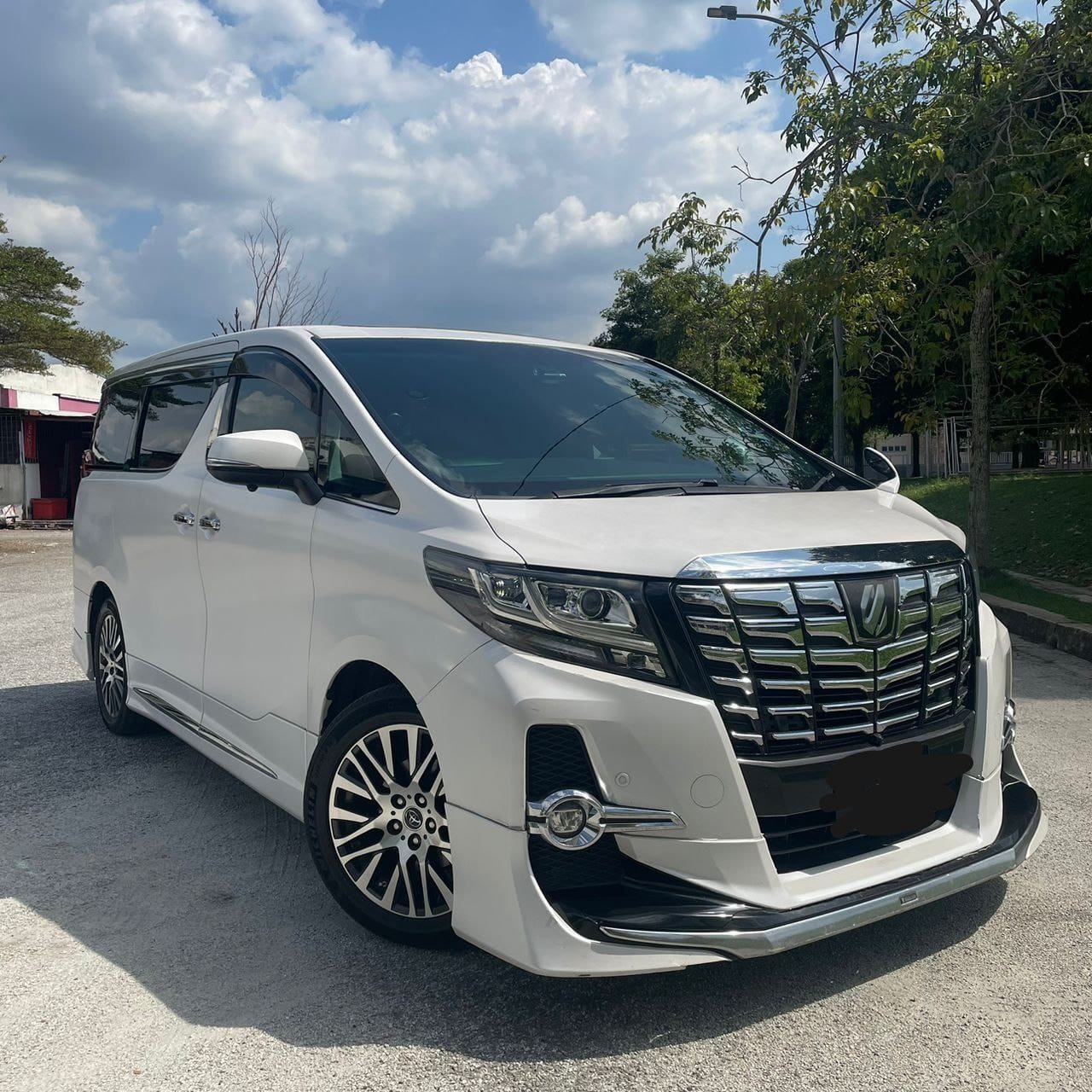 Rent Alphard