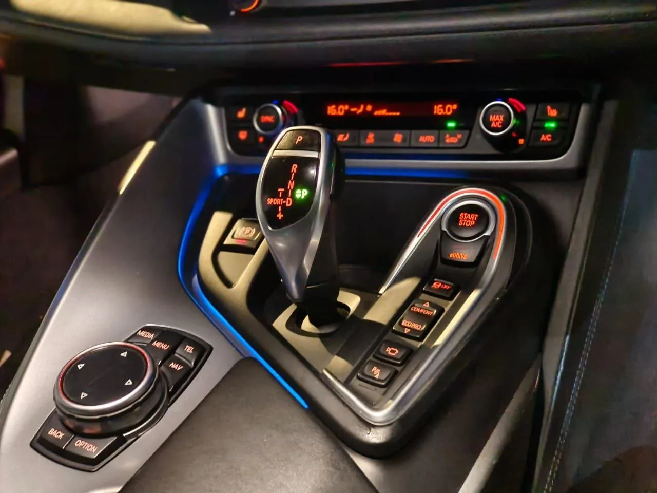 52e1d2a8-b7ee-4b27-965f-ce8051f19b52