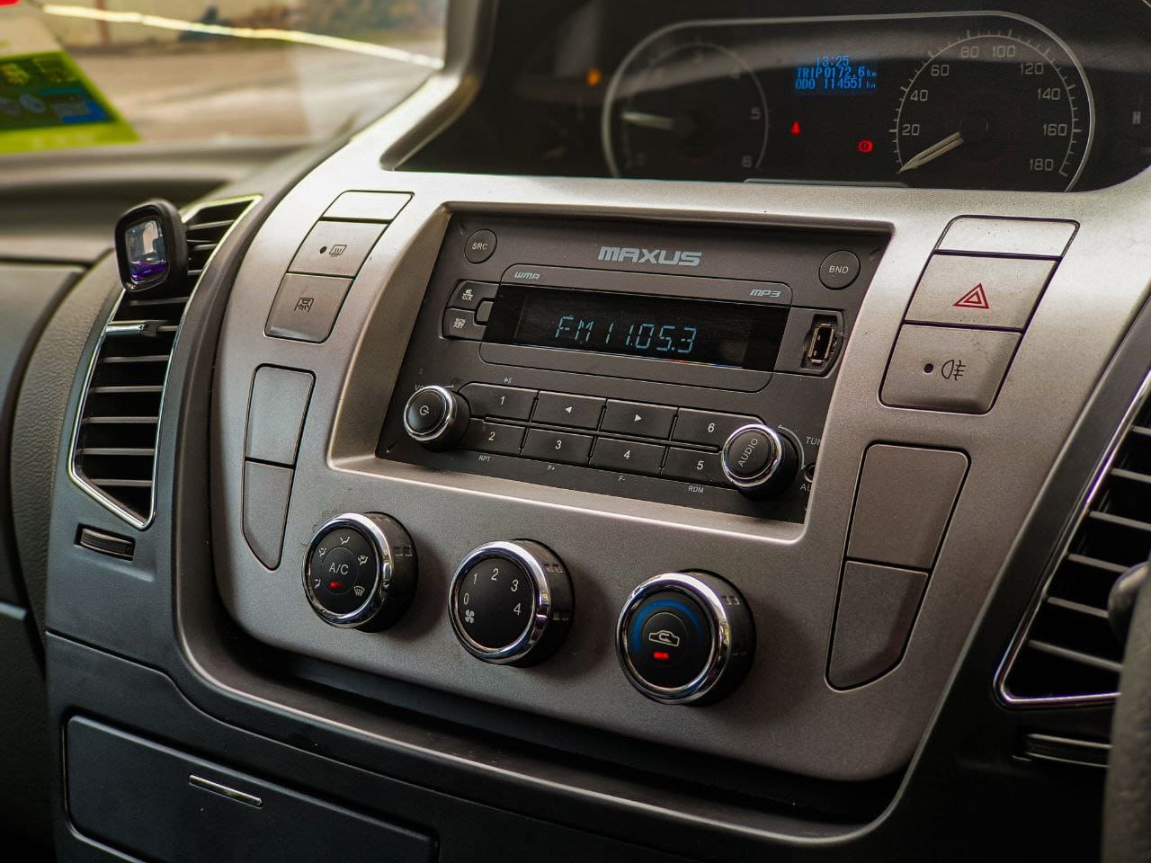 6ea4be10-7565-4c1b-89ef-12baf62958a8