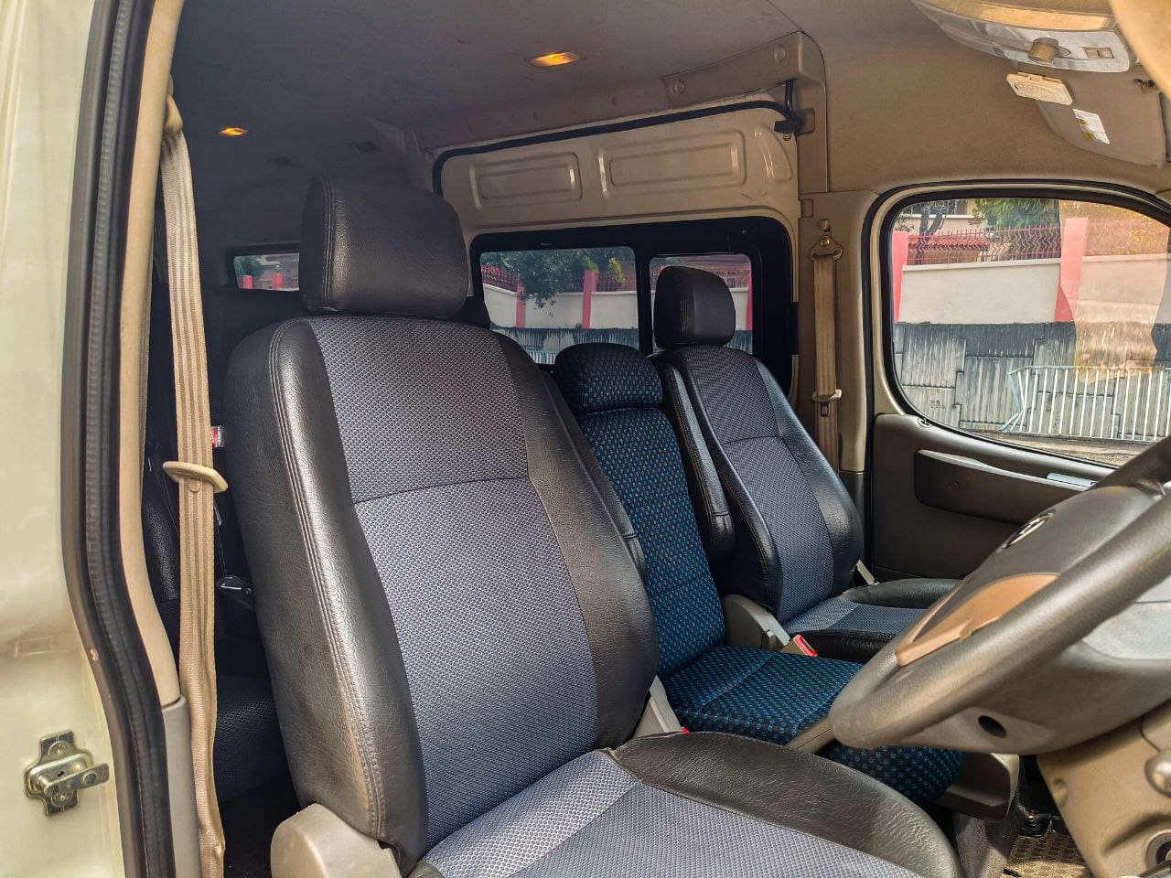 f1850ee9-9463-4916-8e39-4a9f91dce393