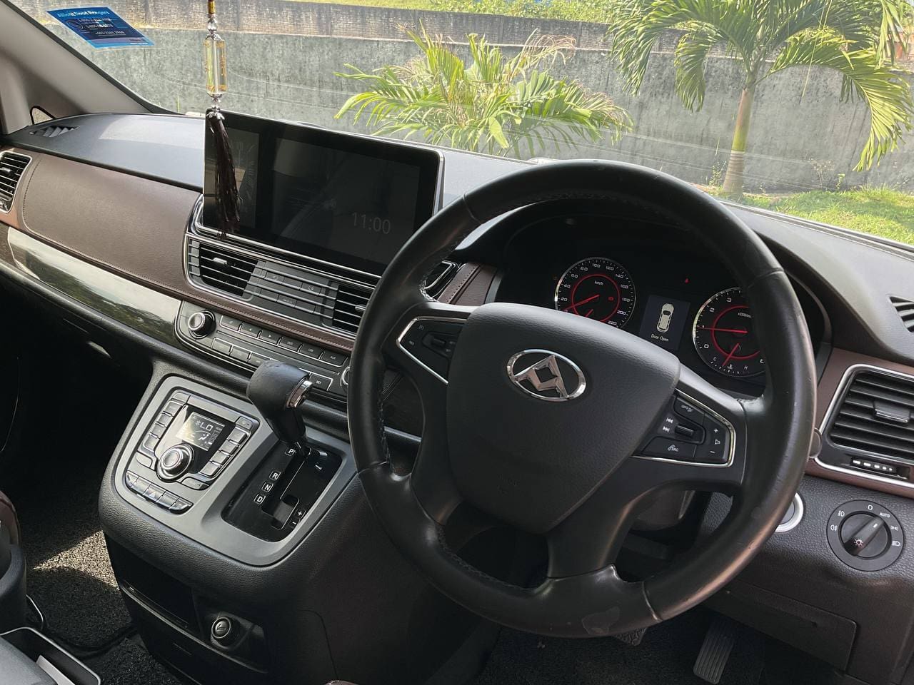 31f2d0a1-6b5f-4055-bb1c-aad5c7e4741c