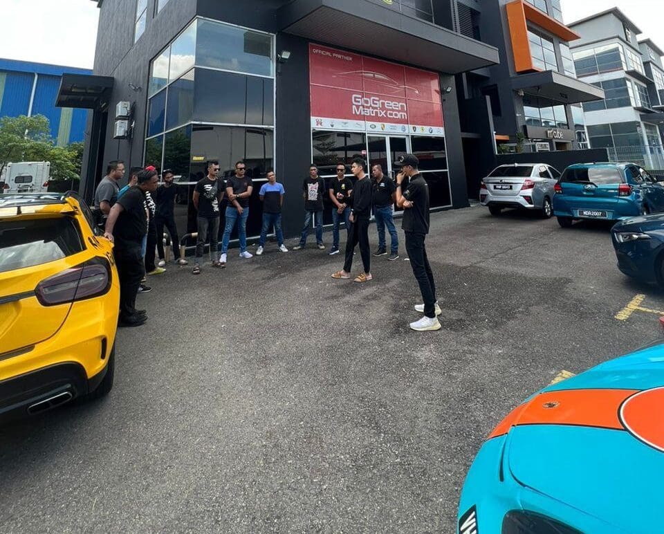 fb1525e6-1bc0-4ab9-ac71-b52a6ce8a051