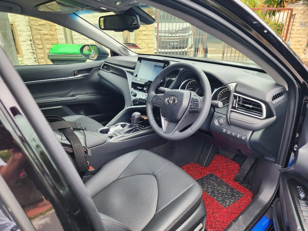 099b75b0-cb06-428c-bfab-f5a4aed763ce