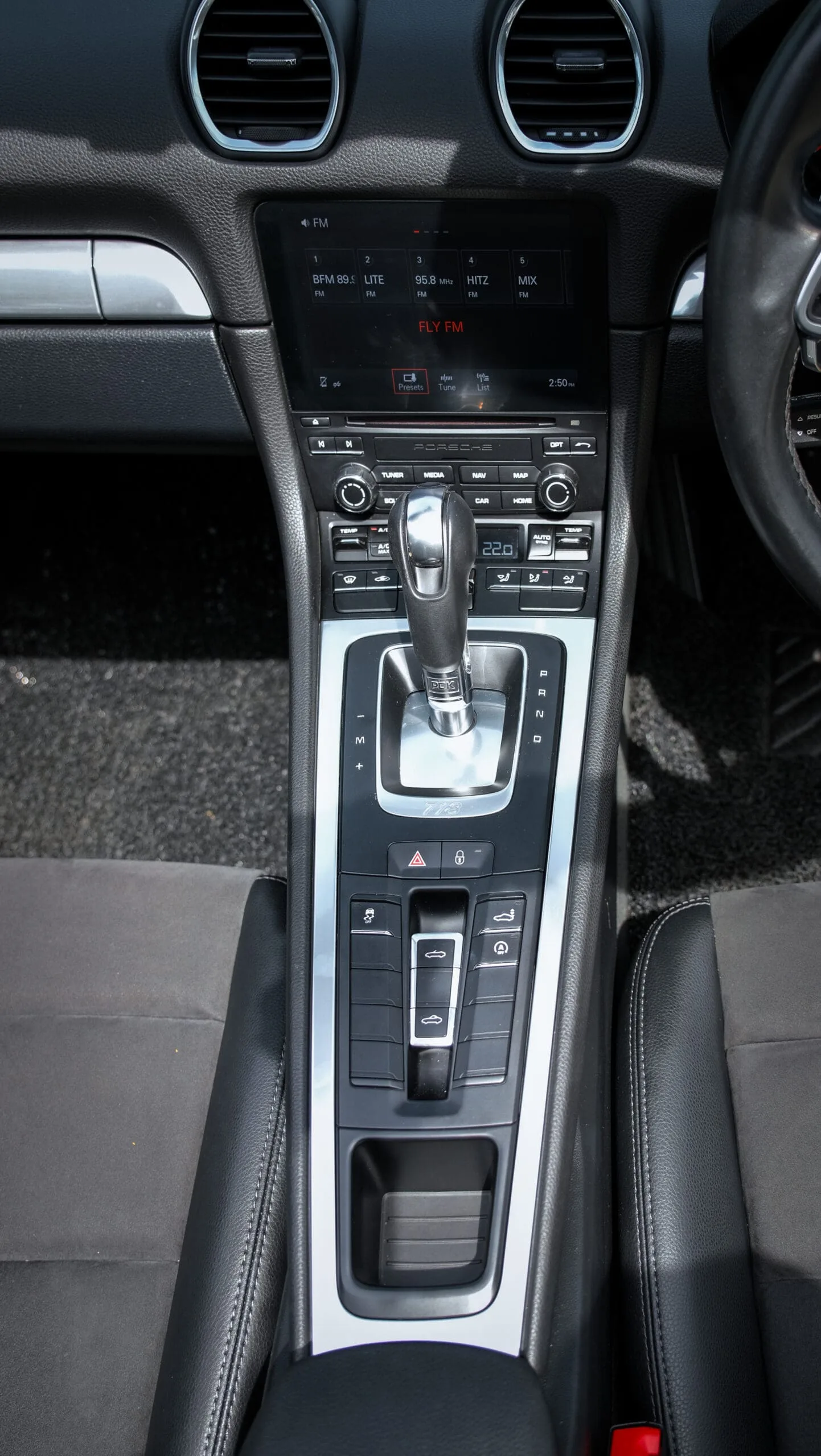 17dc8a65-ded8-4193-9499-721b7636b407