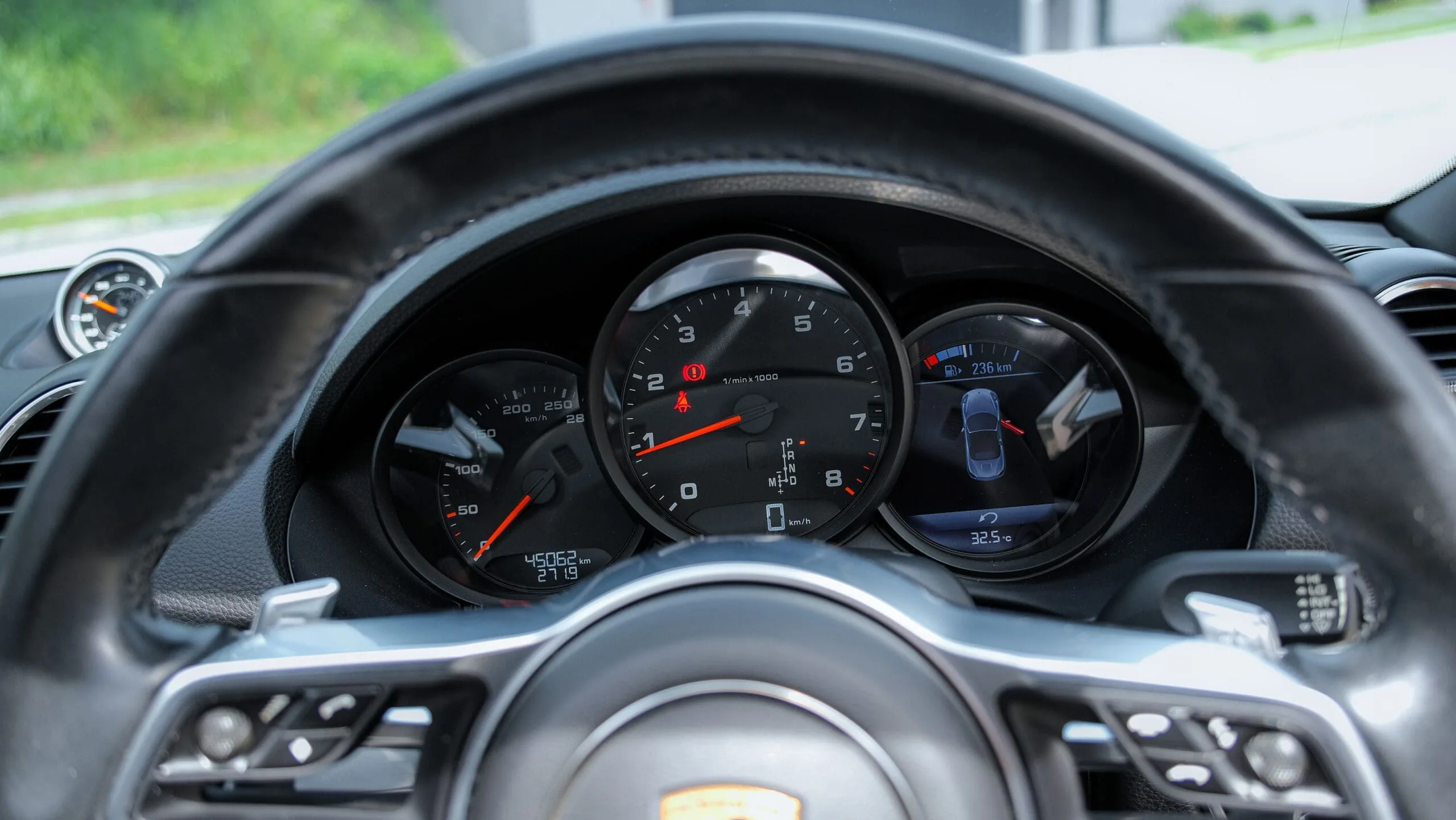 7a0c031c-3e0b-4f7d-9192-cf029bfcf51b