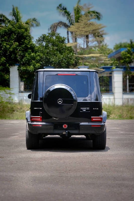 9fd10393-ea33-4b4f-a736-e5dc116c09b6