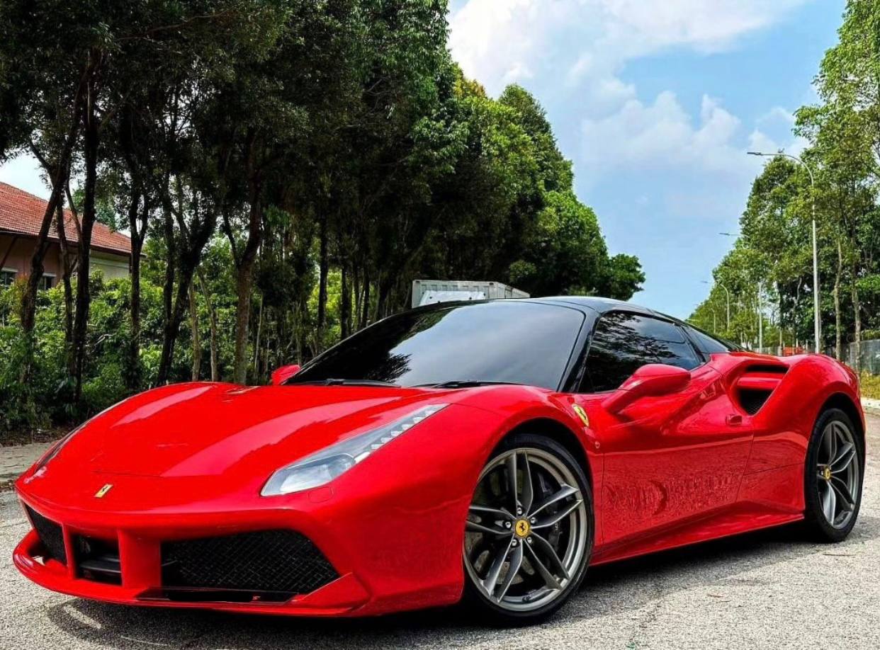 adb9b282-df2c-40c7-8739-8de7ec11becc