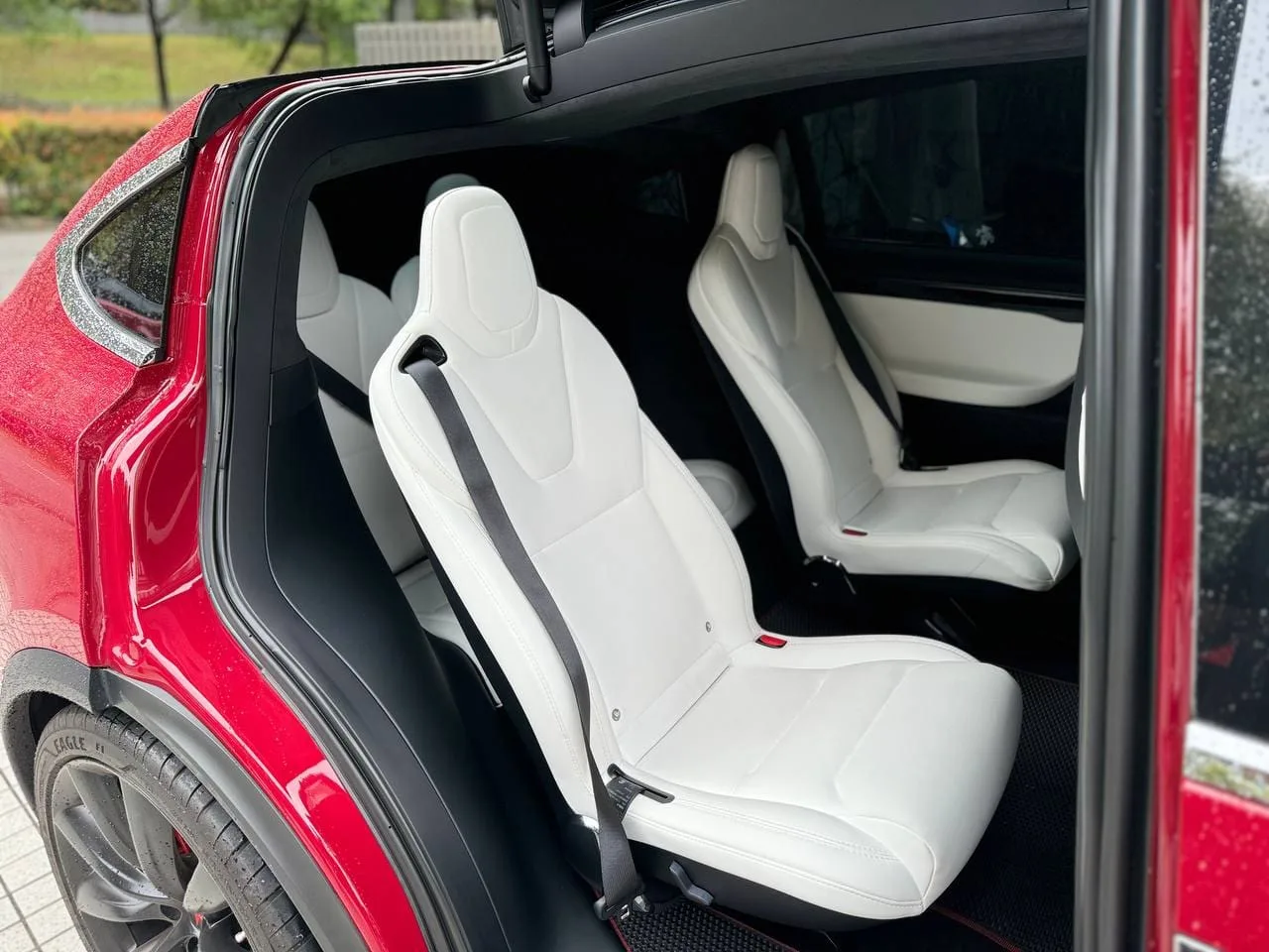 dba67edd-6ede-4585-bd6d-046b805ab5e1