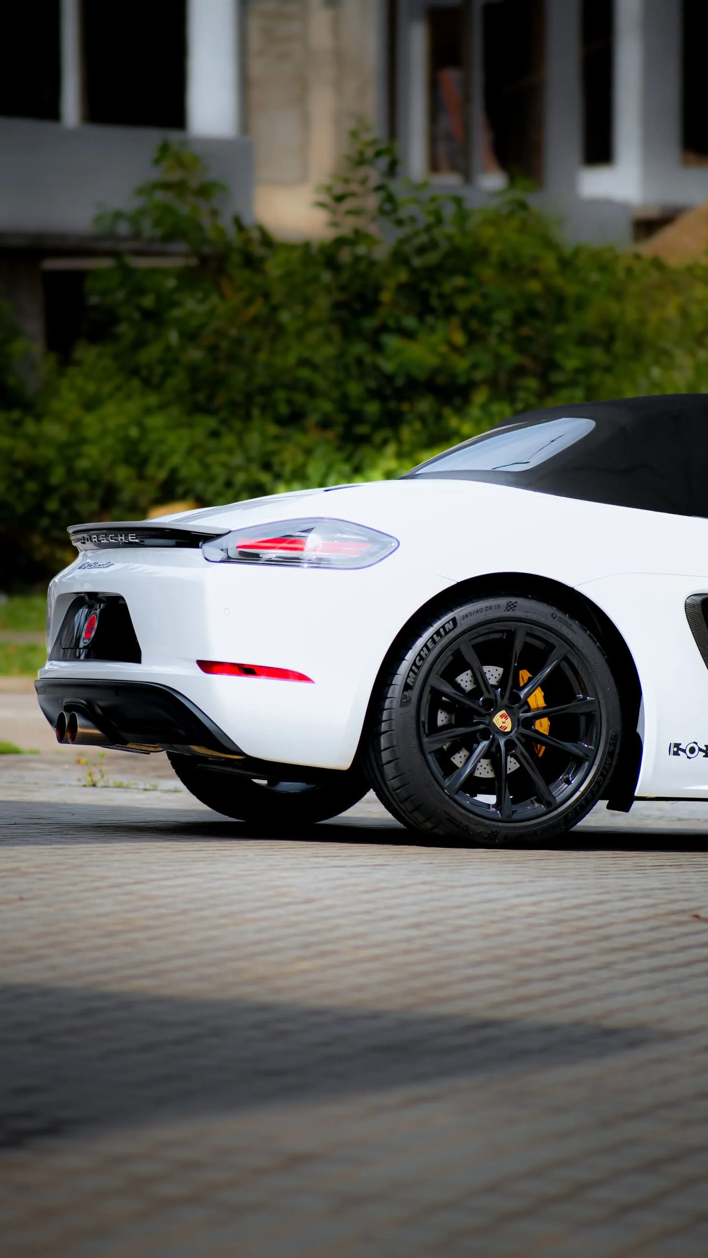 ef58f5d6-ab74-4301-b1c1-0dc893d5d6d6