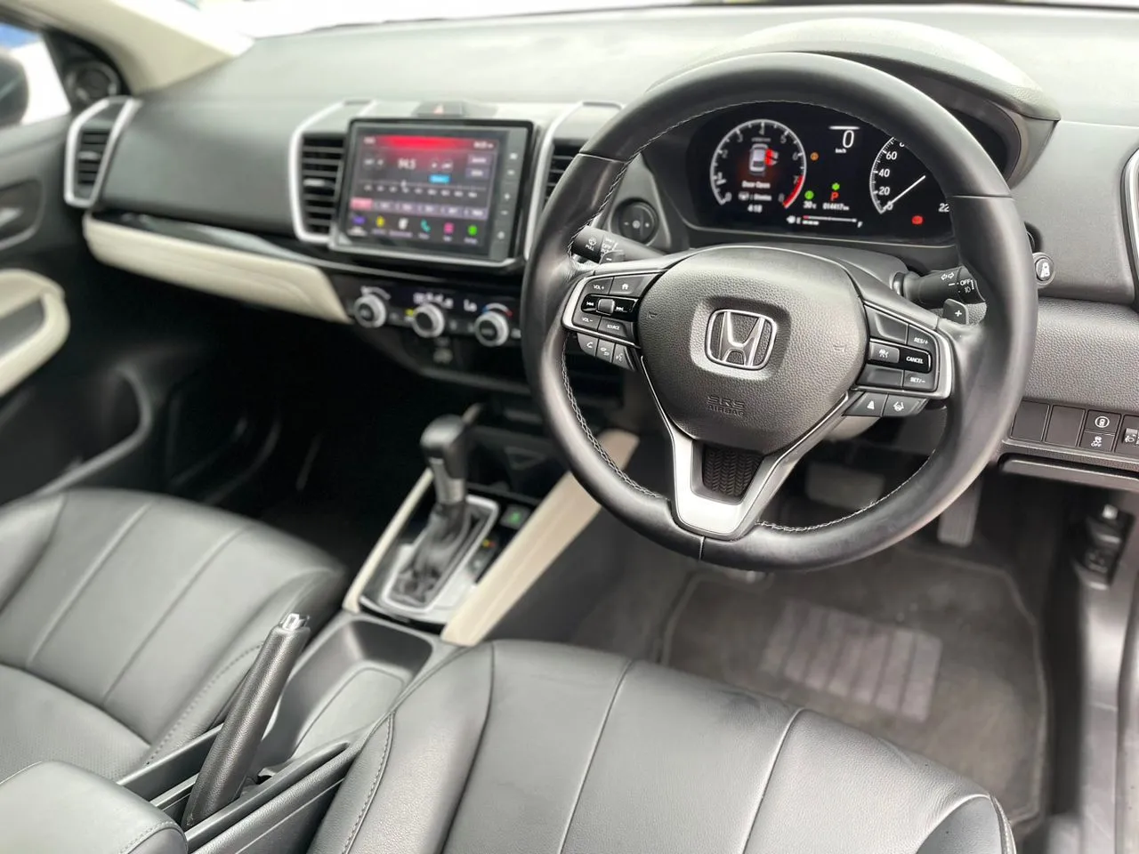 Honda City V Sensing 5