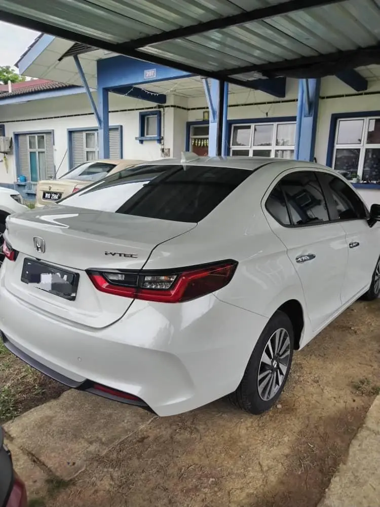 Honda City V Sensing 8