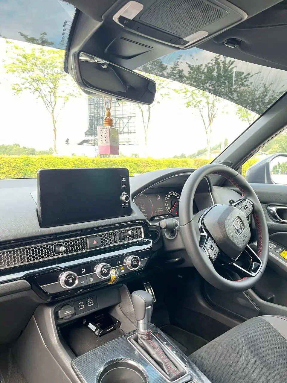 Rent Hoda Civic FE 8