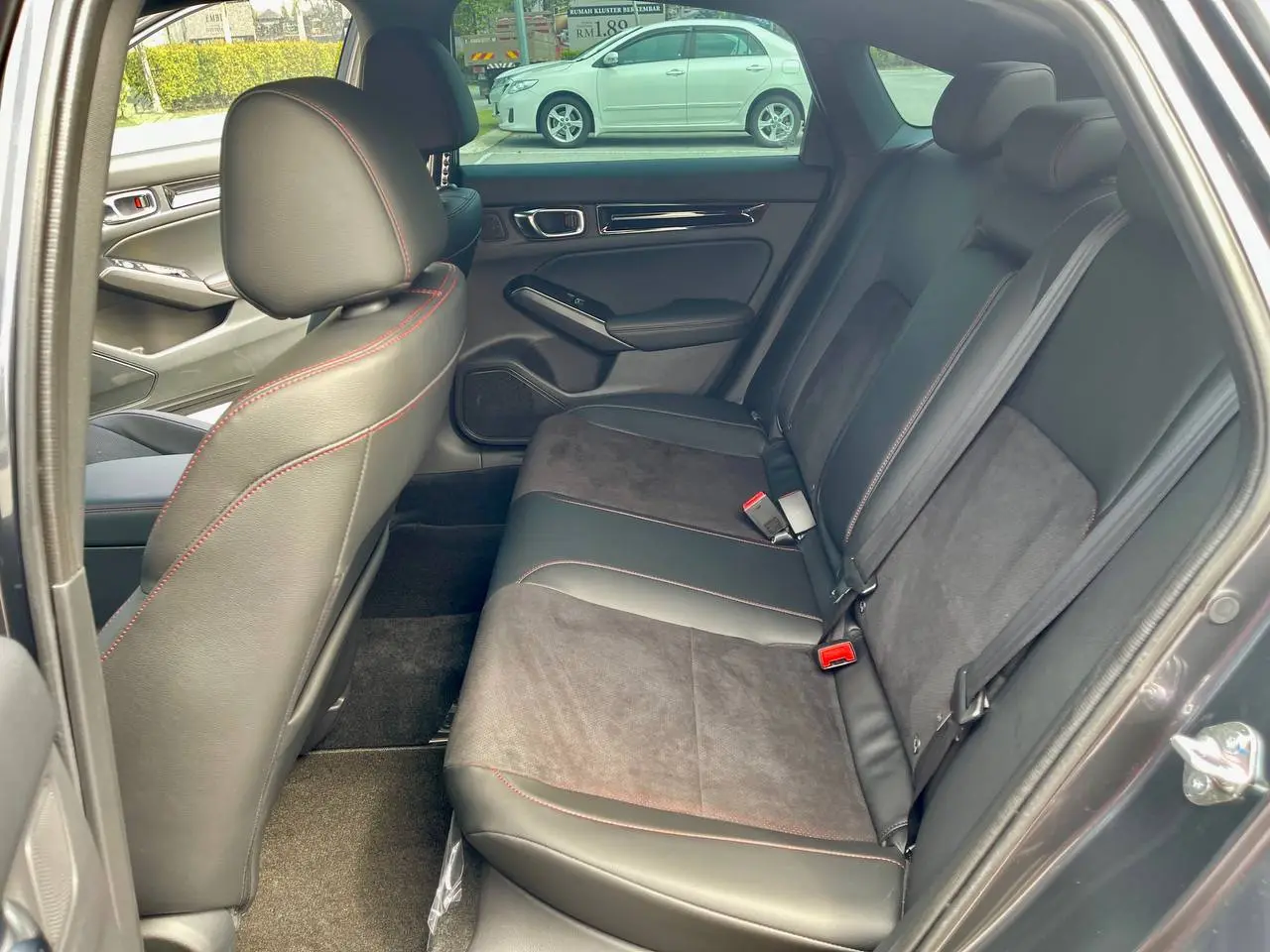 Rent Hoda Civic FE 9