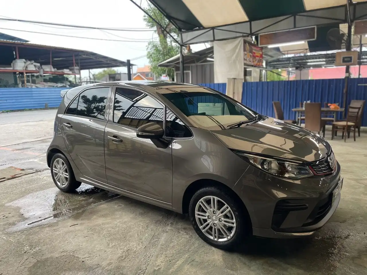 Rent Proton Iriz 1.3cc