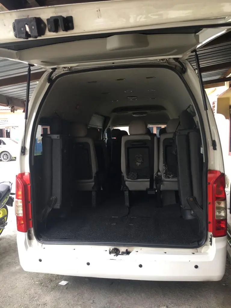 Sewa Van 15 Seater 3