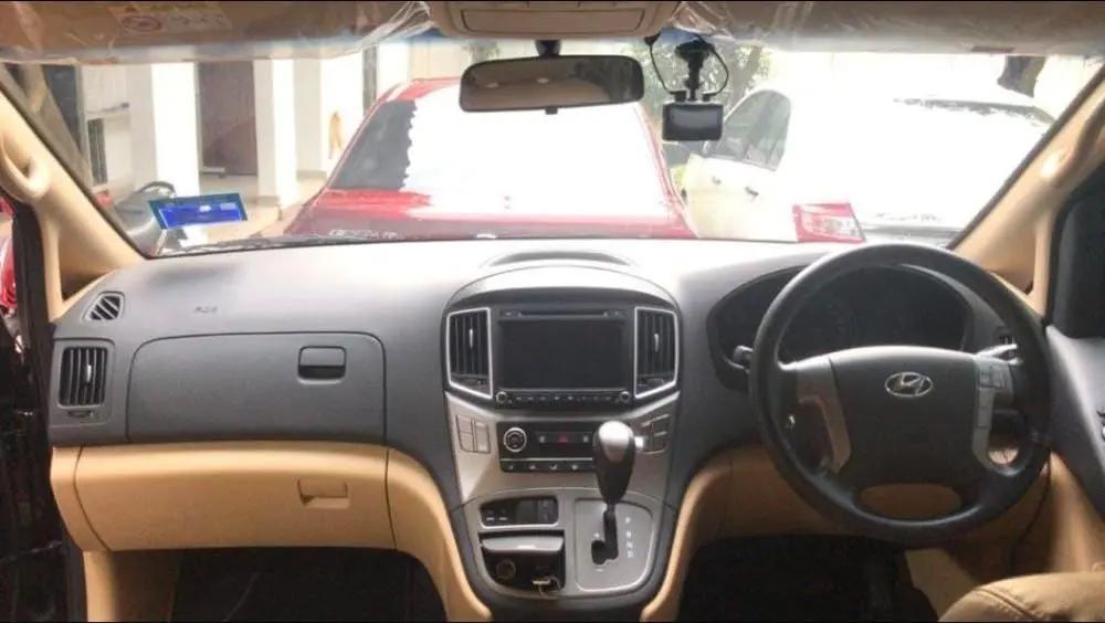 Starex-Rental-Sewa-Starex-