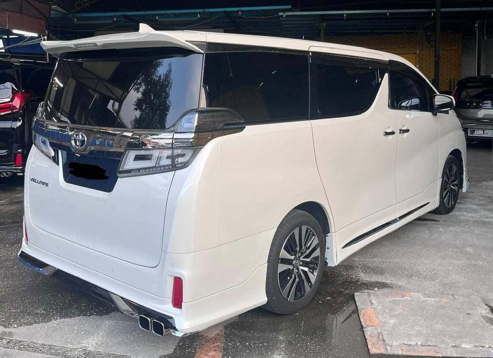 Vellfire ZG New Facelift White
