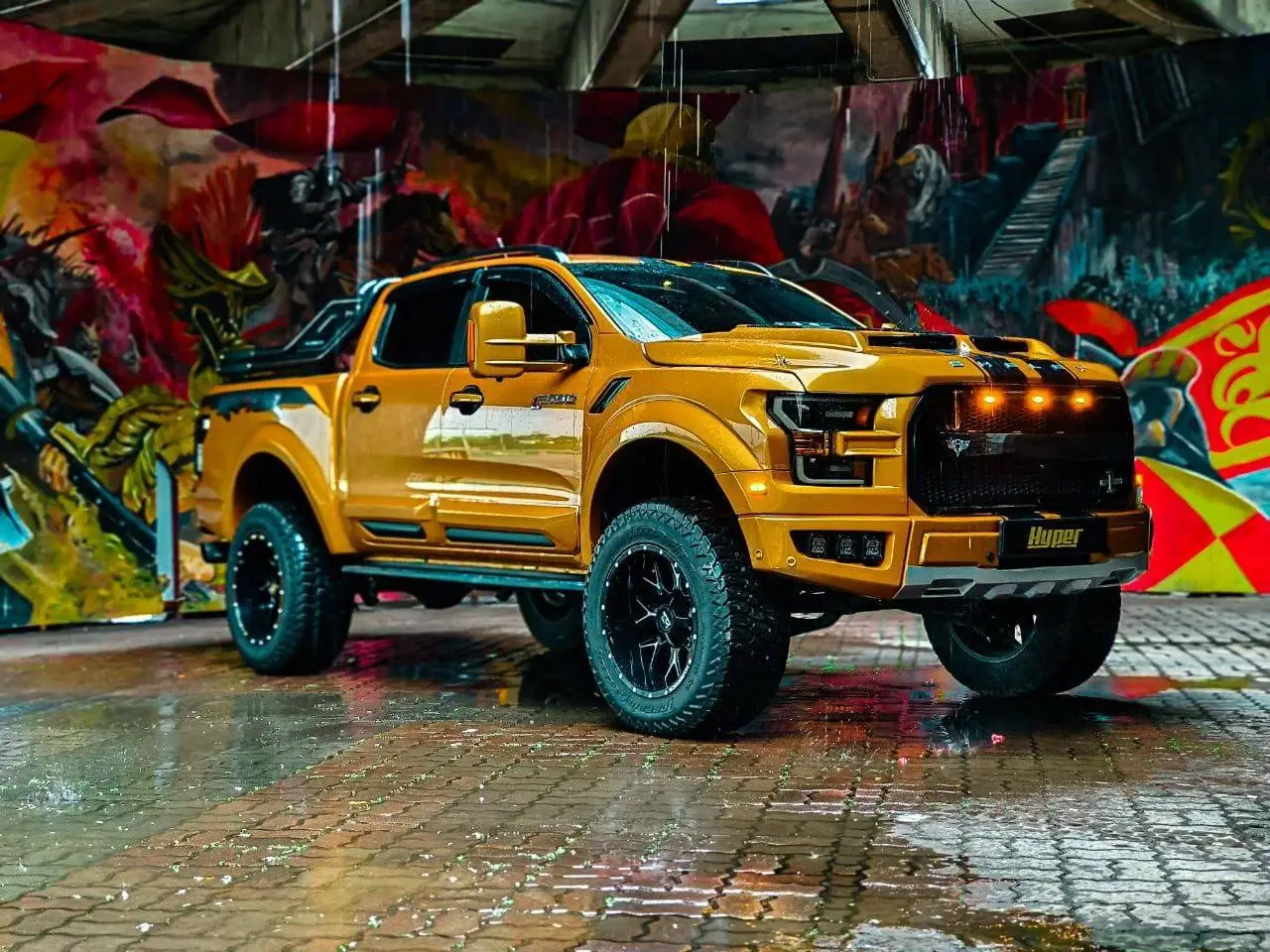 Rent Ford Raptor