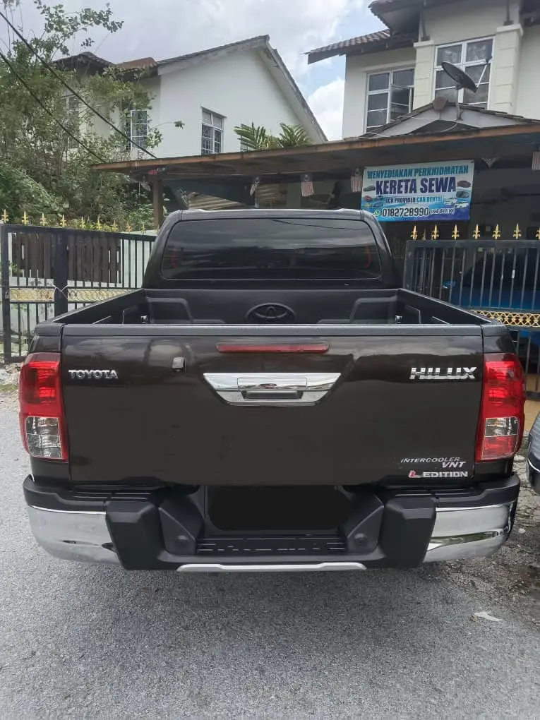 Sewa Hilux Rogue 4